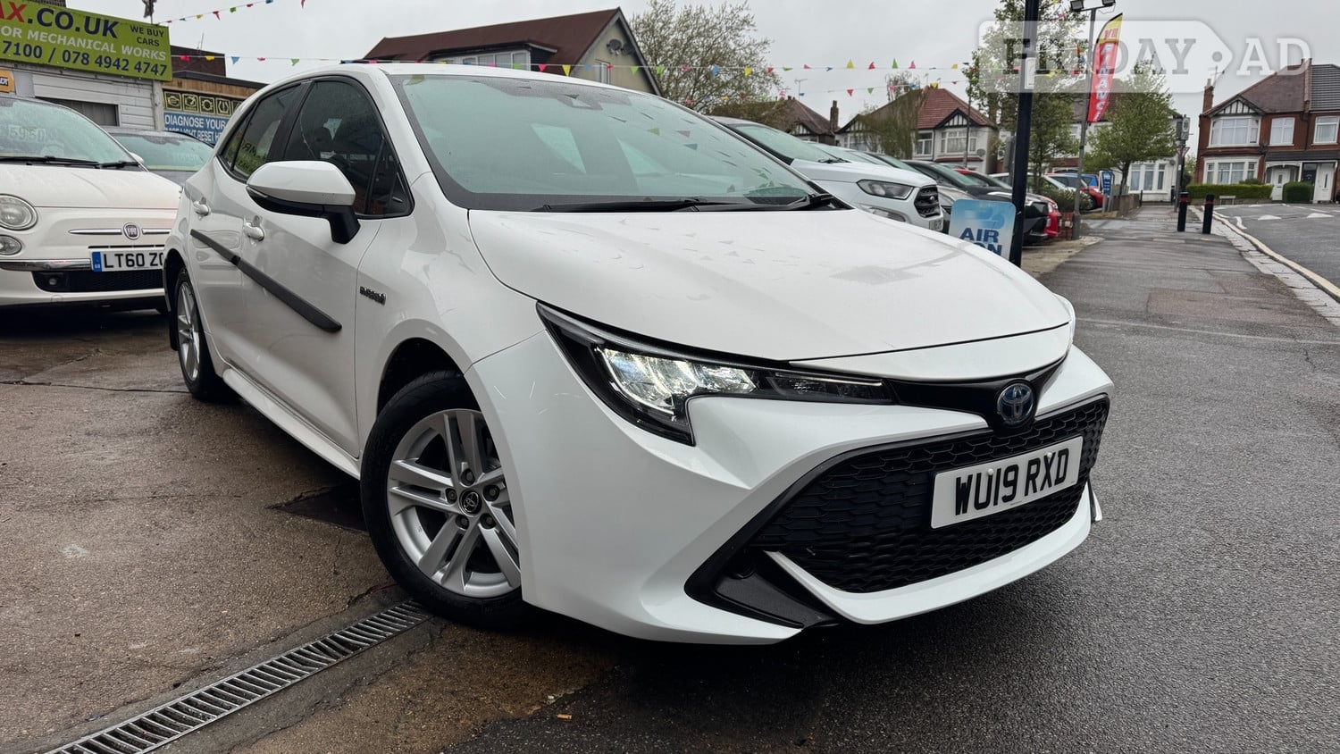 Toyota Corolla 2019 - Cars in Harrow