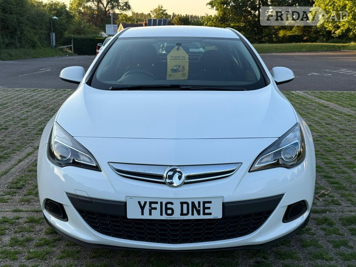 [ berth ]Vauxhall Astra