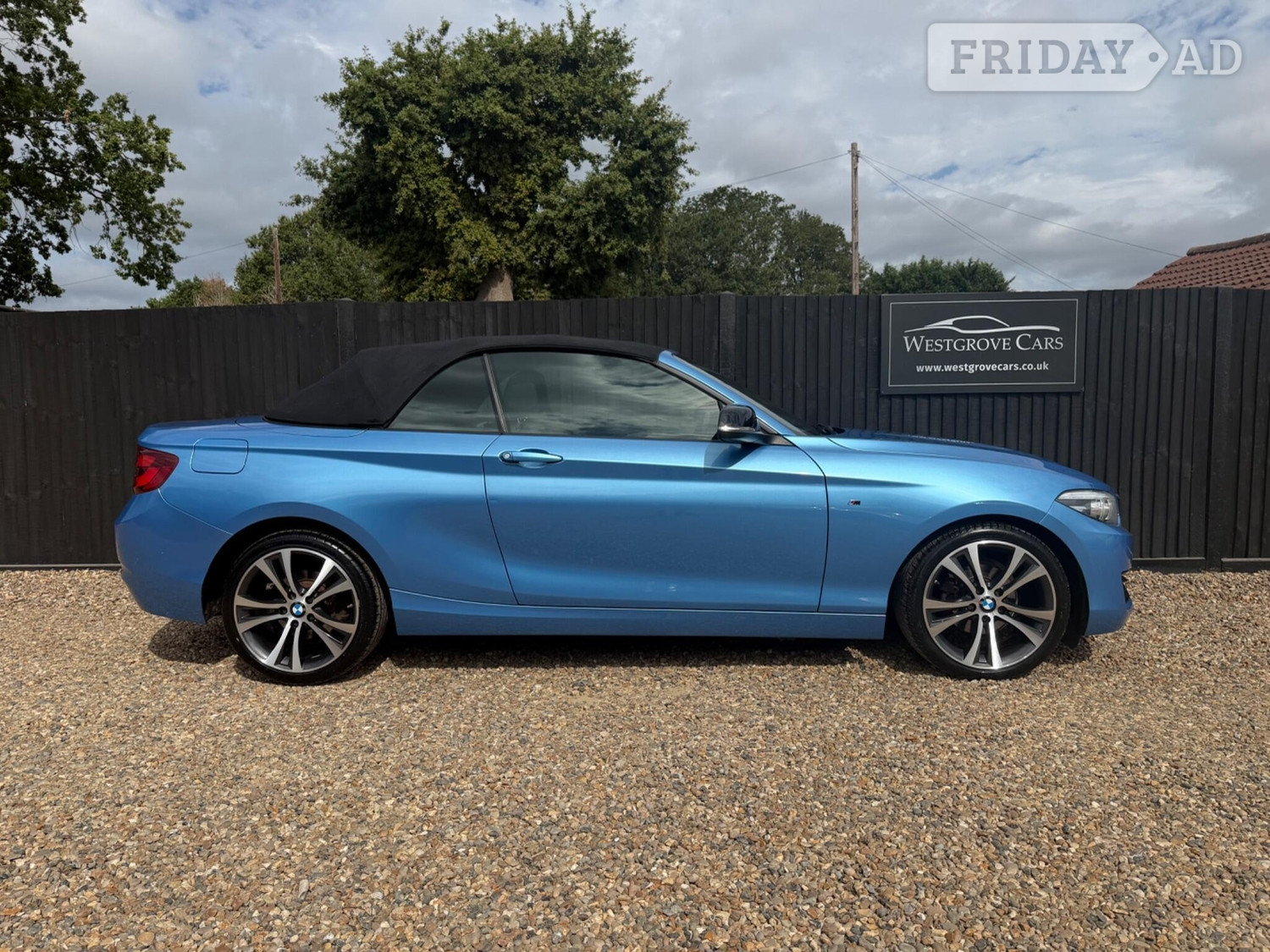 [ berth ]BMW 2 Series
