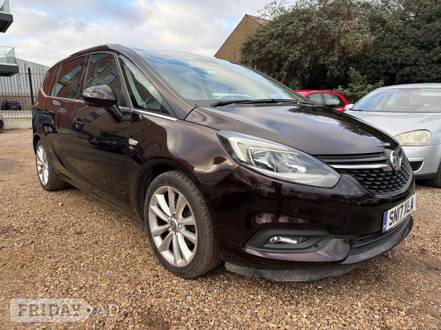 Vauxhall Zafira Tourer 2017 in Slough