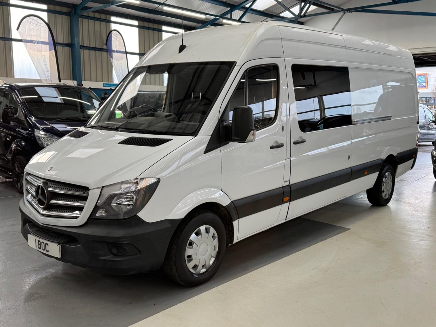 [ berth ]Mercedes-Benz Sprinter
