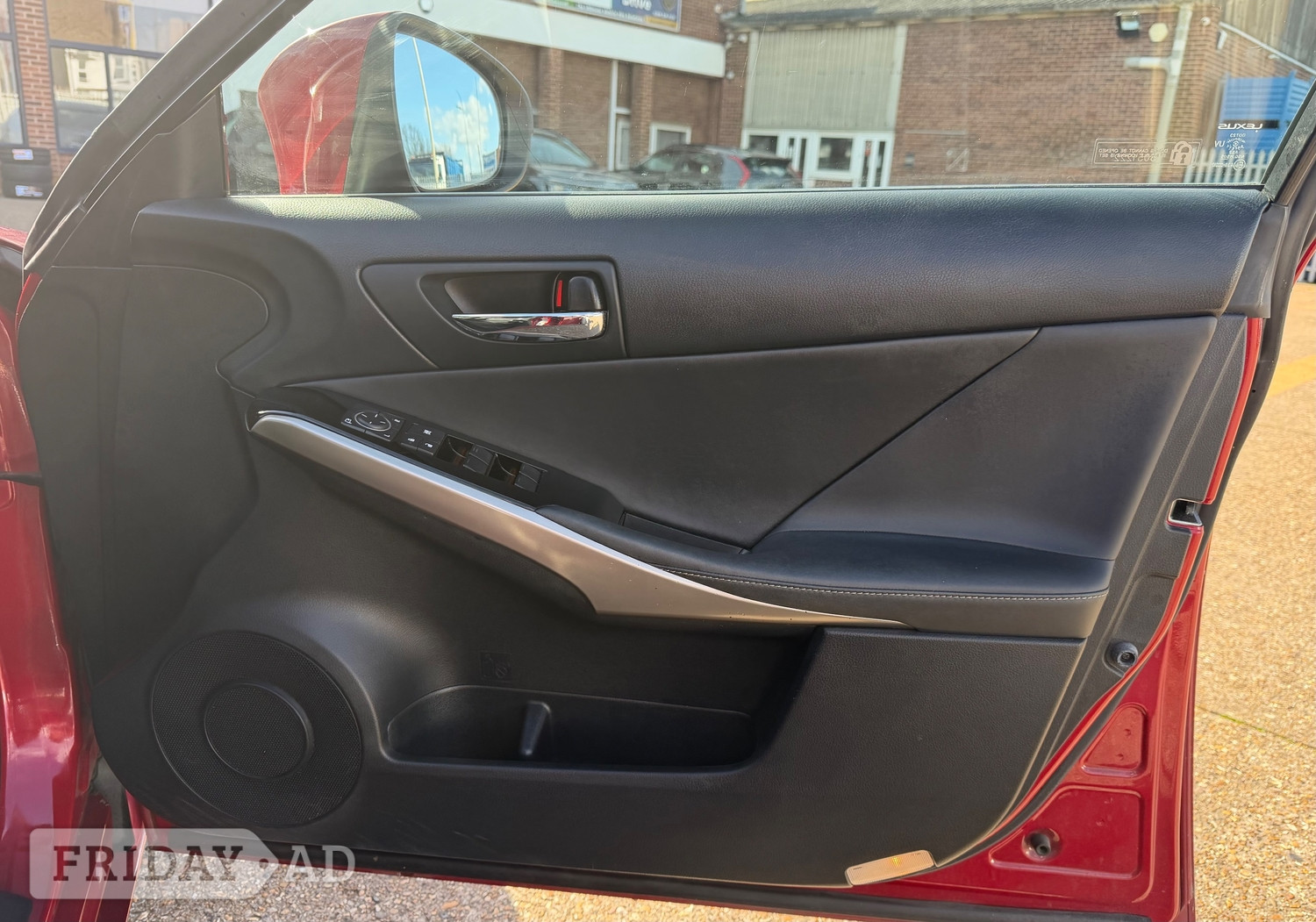 Lexus IS 2016 - Cars