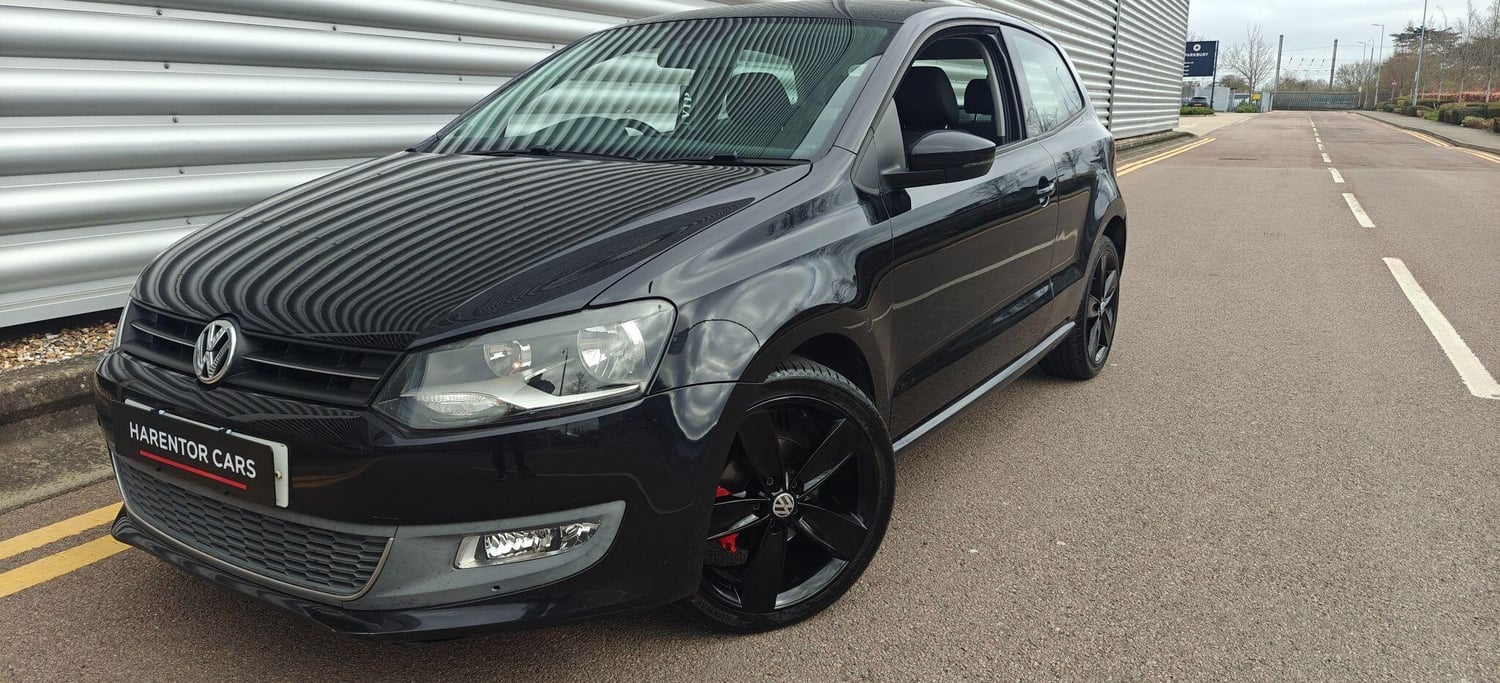 Volkswagen Polo 2010 - Cars