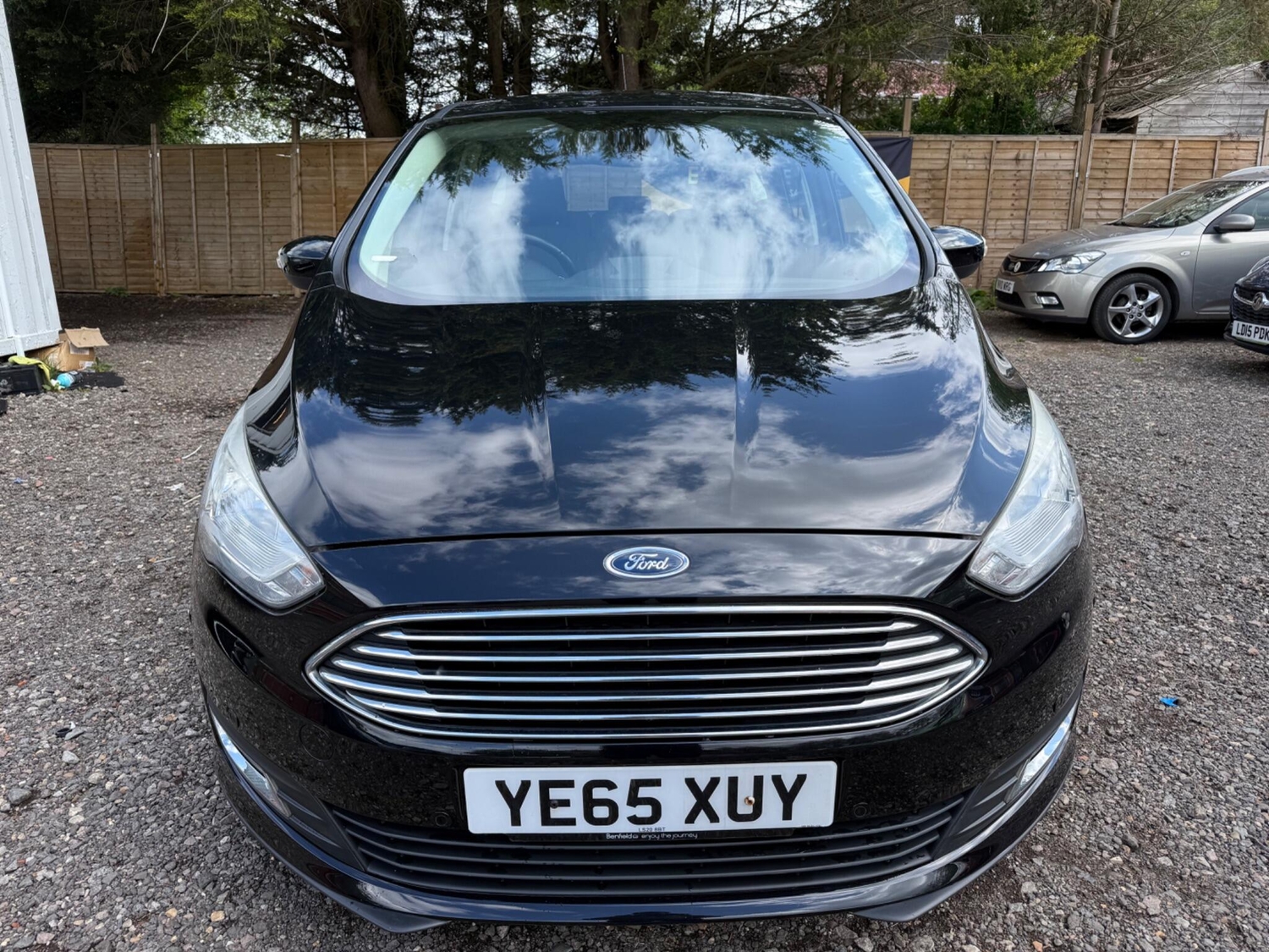 [ berth ]Ford C-MAX