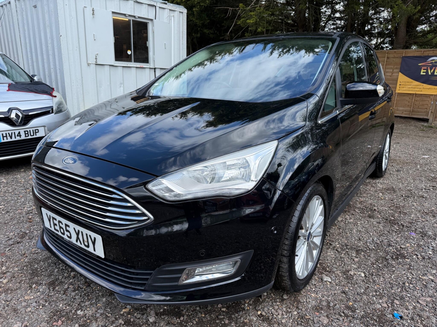 Ford C-MAX 2015 - Cars in Milton Keynes