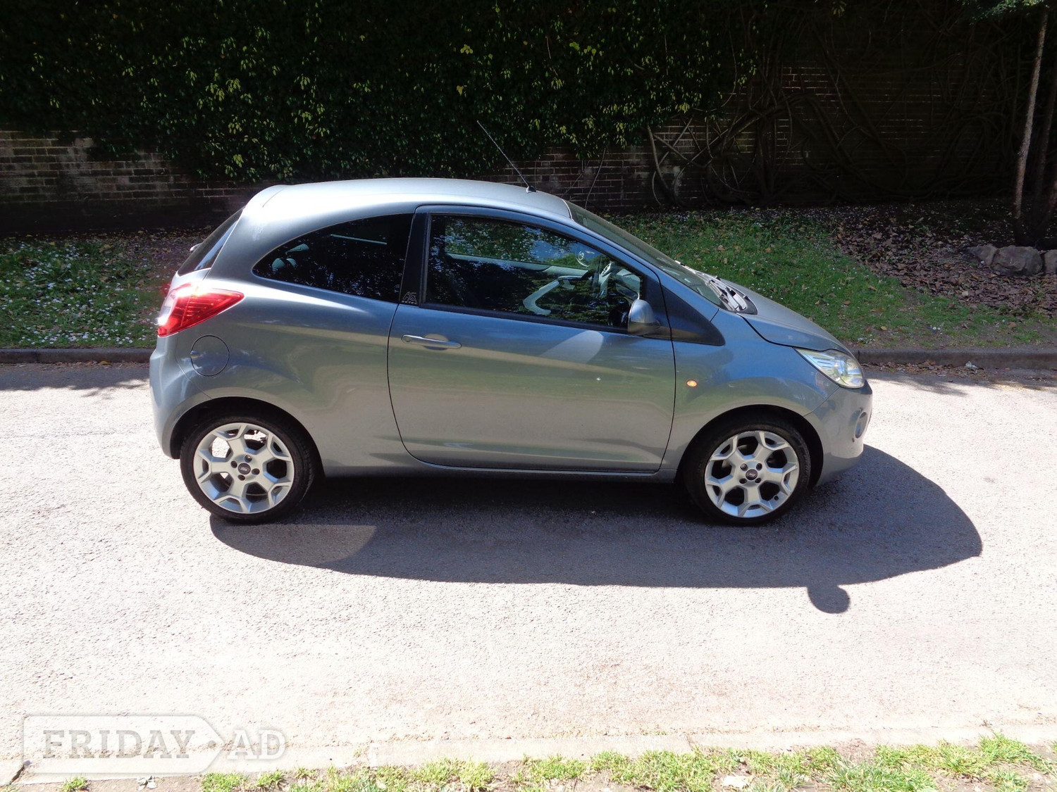 [ berth ]Ford Ka