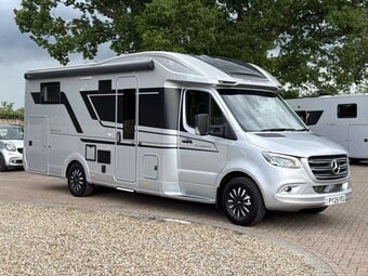 Adria MATRIX SUPEME MB 670 SL 2025 for sale