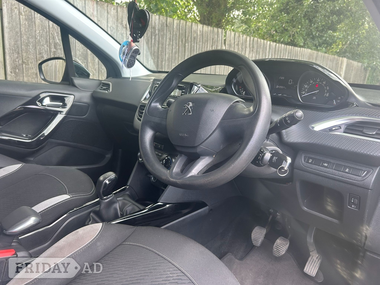 Peugeot 2008 2016 - Cars in St. Albans