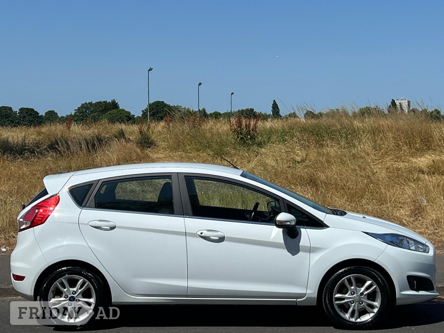 Ford Fiesta 2015 - Cars