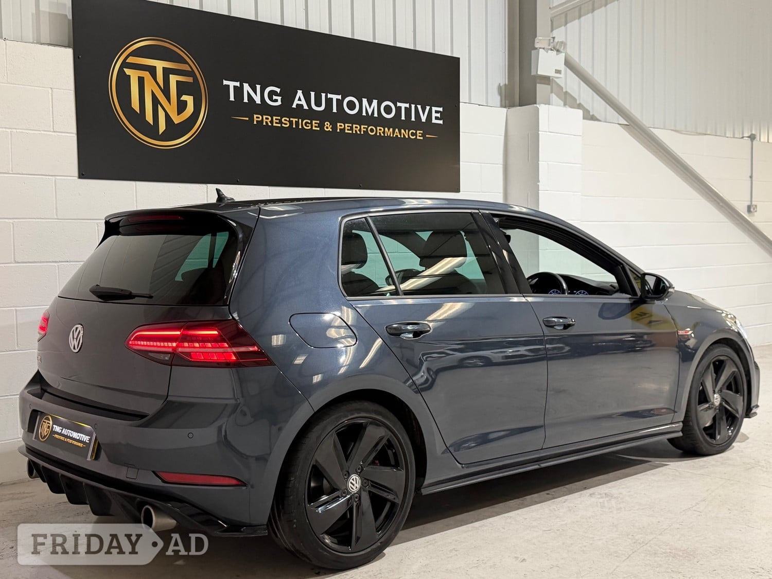 Volkswagen Golf 2018 - Cars in Croydon
