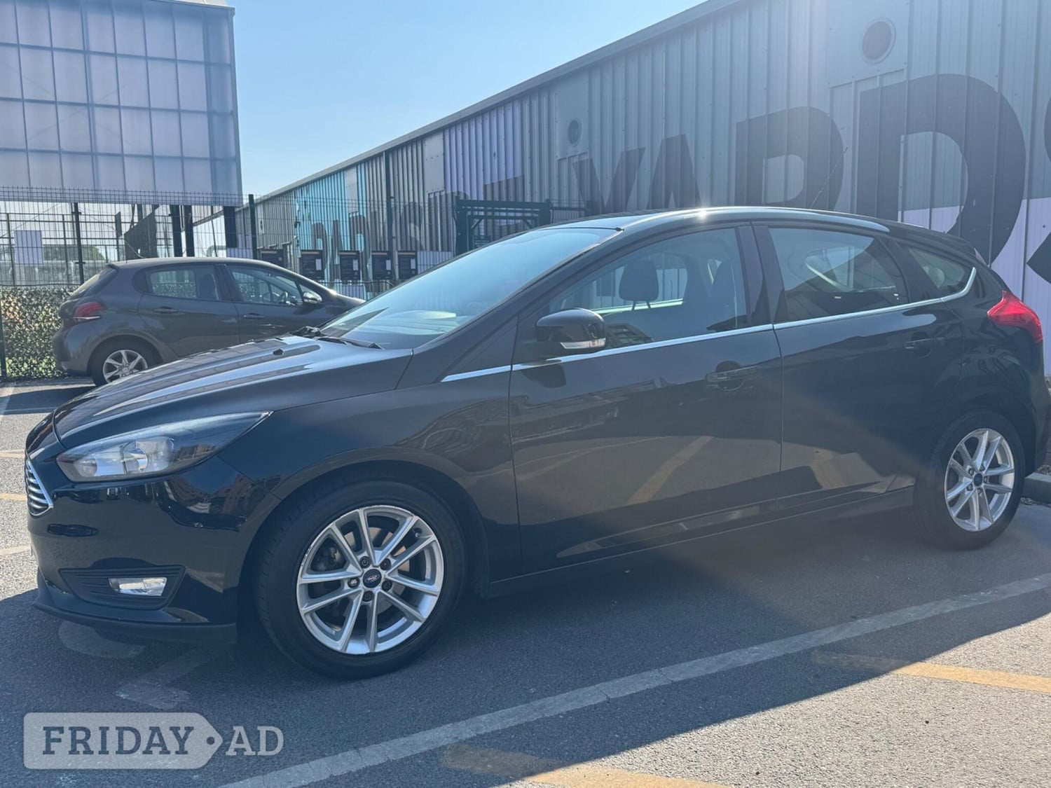 Ford Focus 2016 - Cars in Hounslow