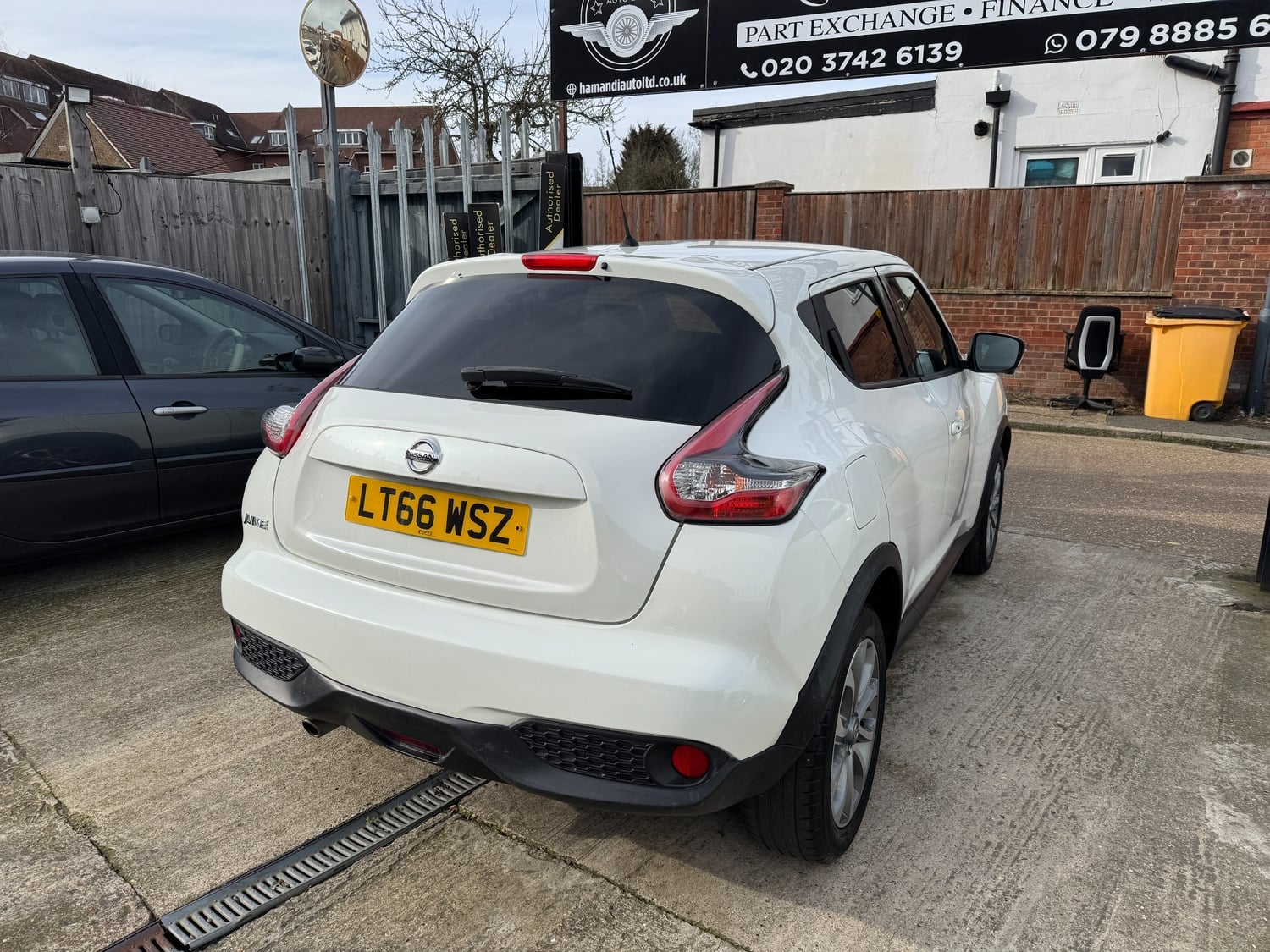 Nissan Juke 2016 - Cars