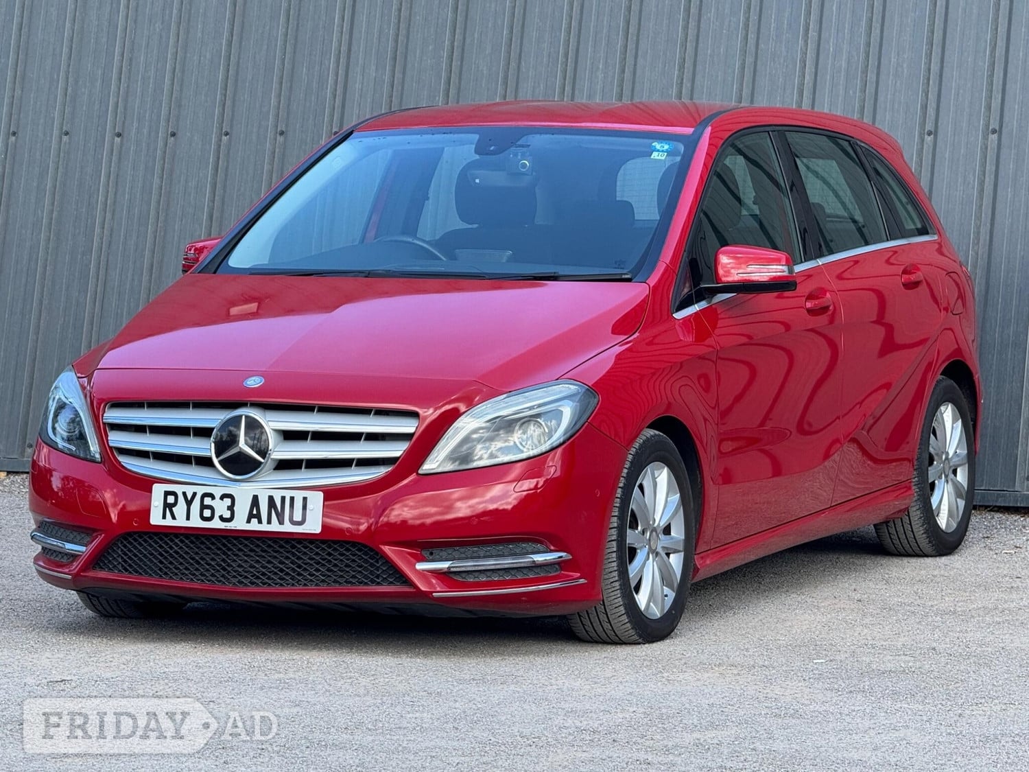 [ berth ]Mercedes-Benz B Class