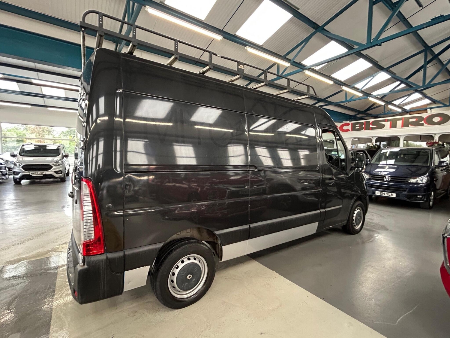 [ berth ]Renault Master