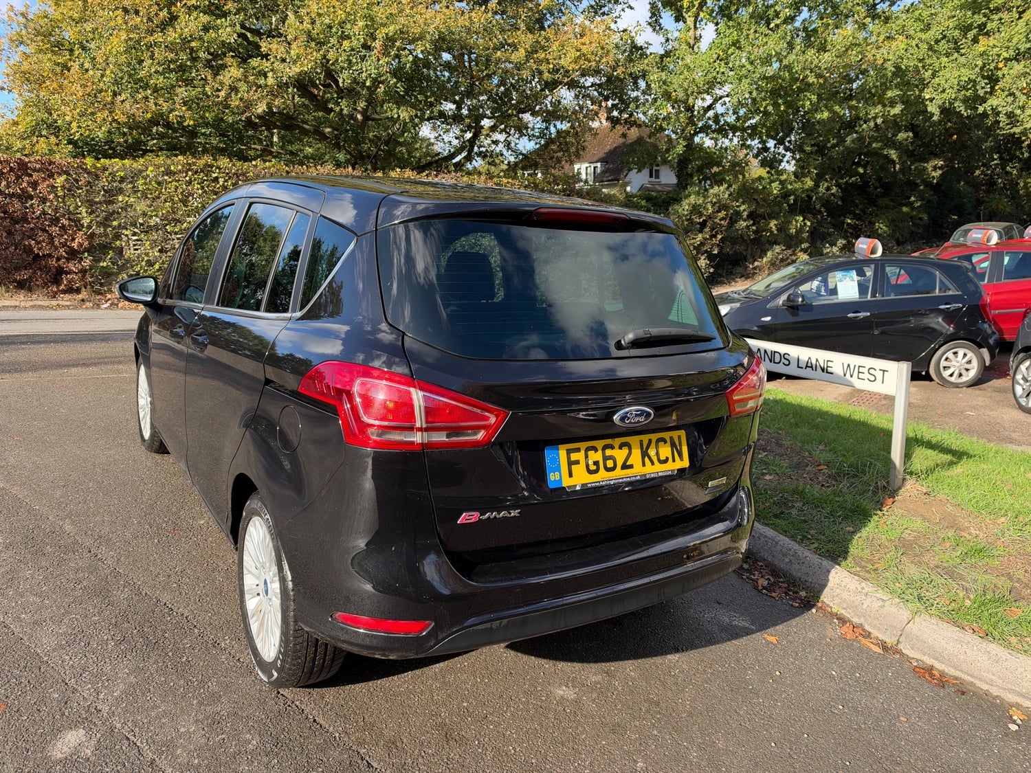 Ford B-MAX 2012 - Cars in Horley