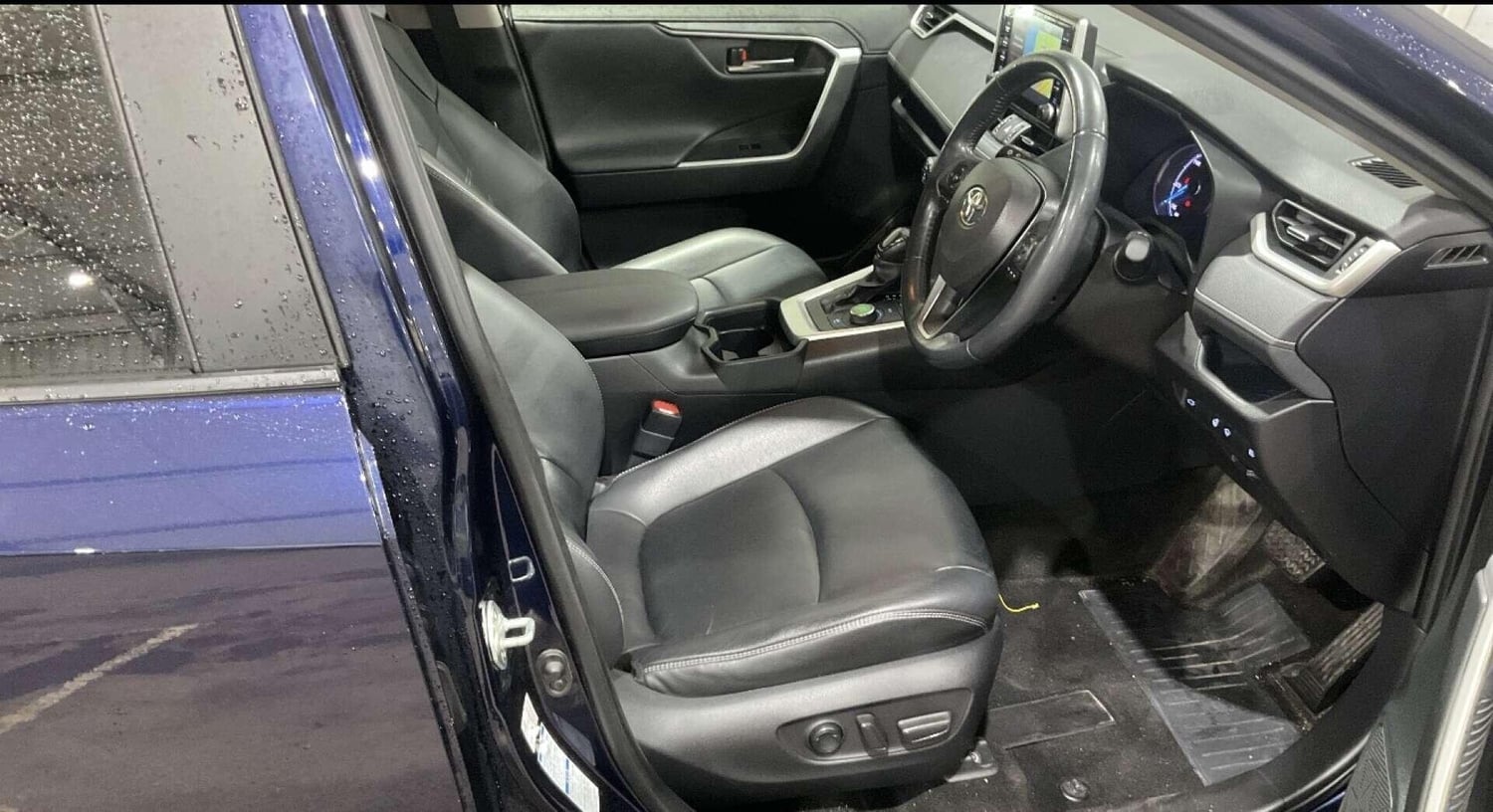 Toyota RAV4 2019 - Cars