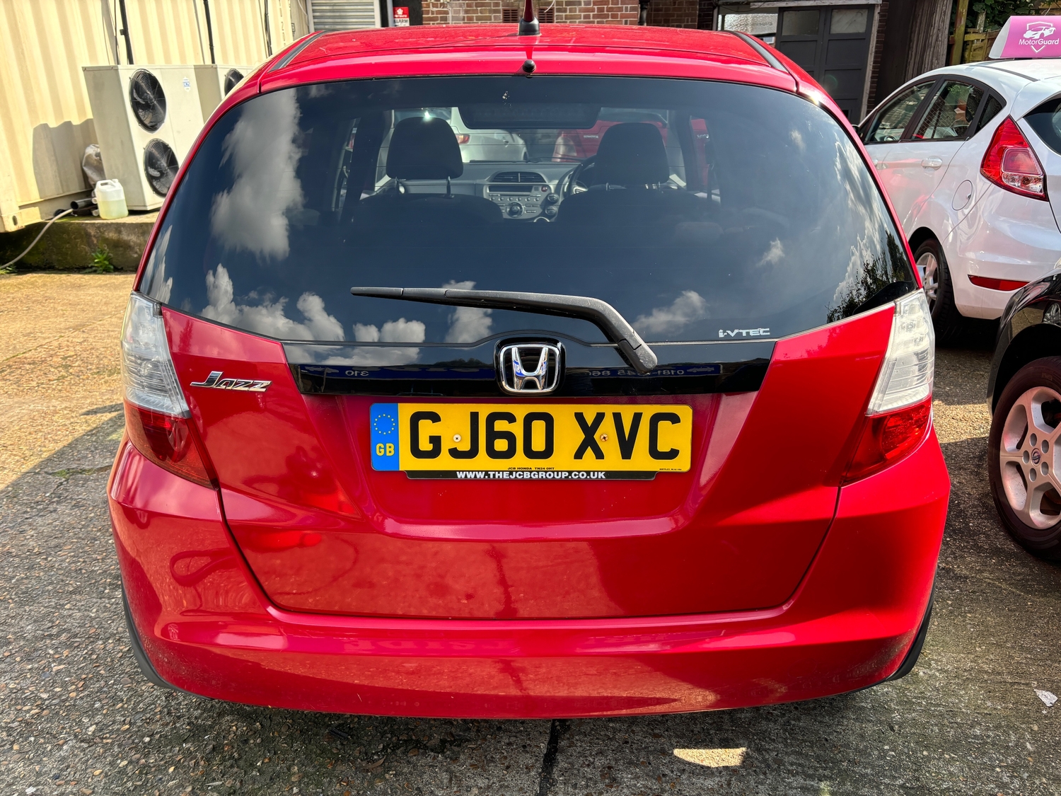 Honda Jazz 2010 - Cars