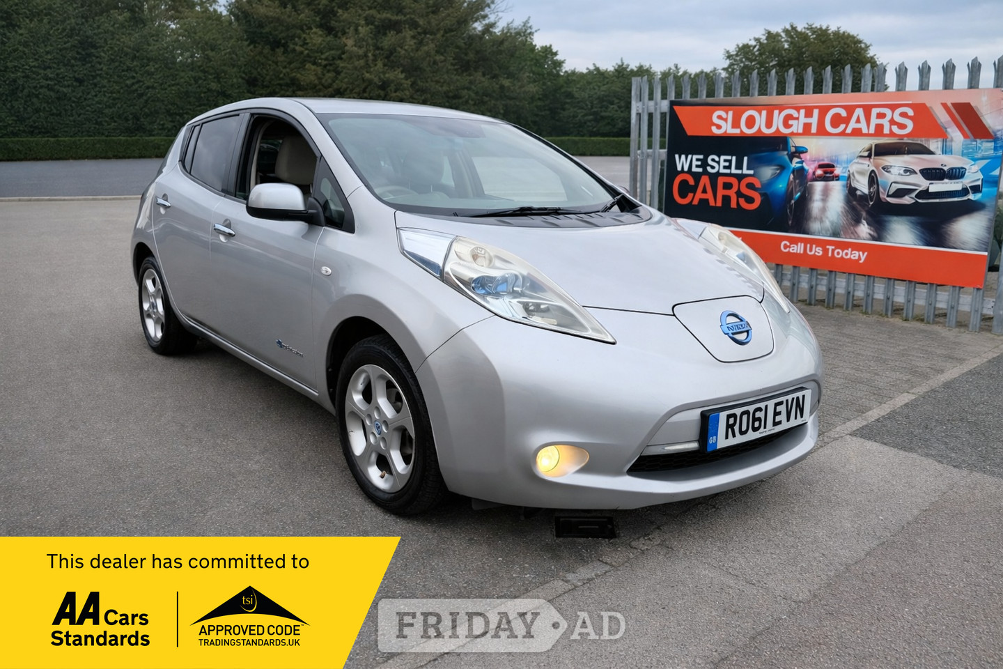 Nissan LEAF 2011 in Slough