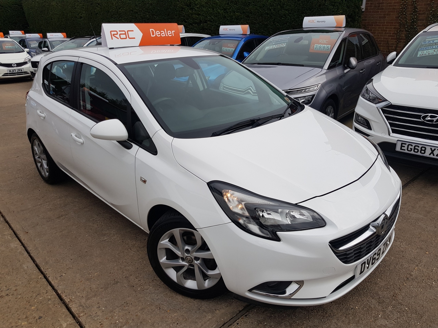 [ berth ]Vauxhall Corsa
