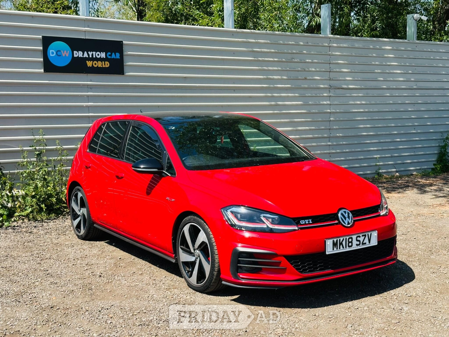 Volkswagen Golf 2018 - Cars in Hillingdon