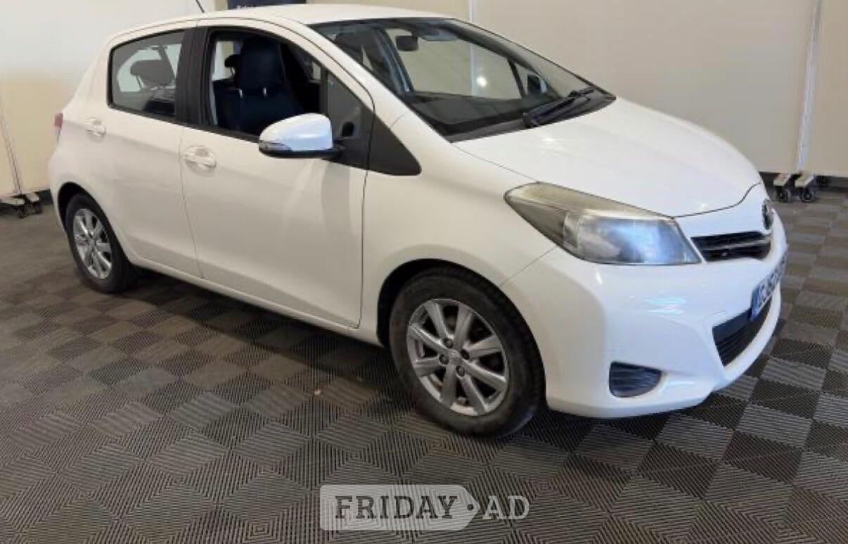 [ berth ]Toyota Yaris
