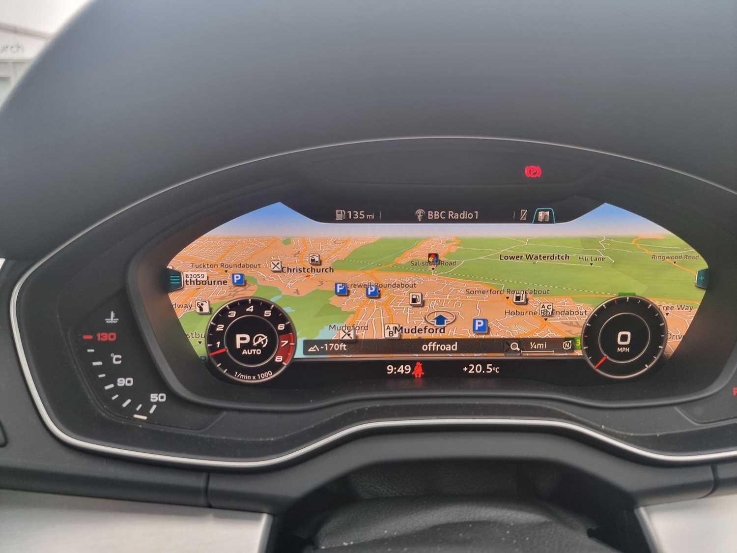 Audi SQ5 2018 - Cars