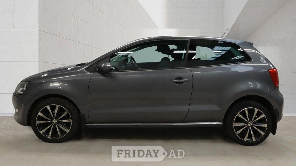Volkswagen Polo 2012 - Cars in Winchester