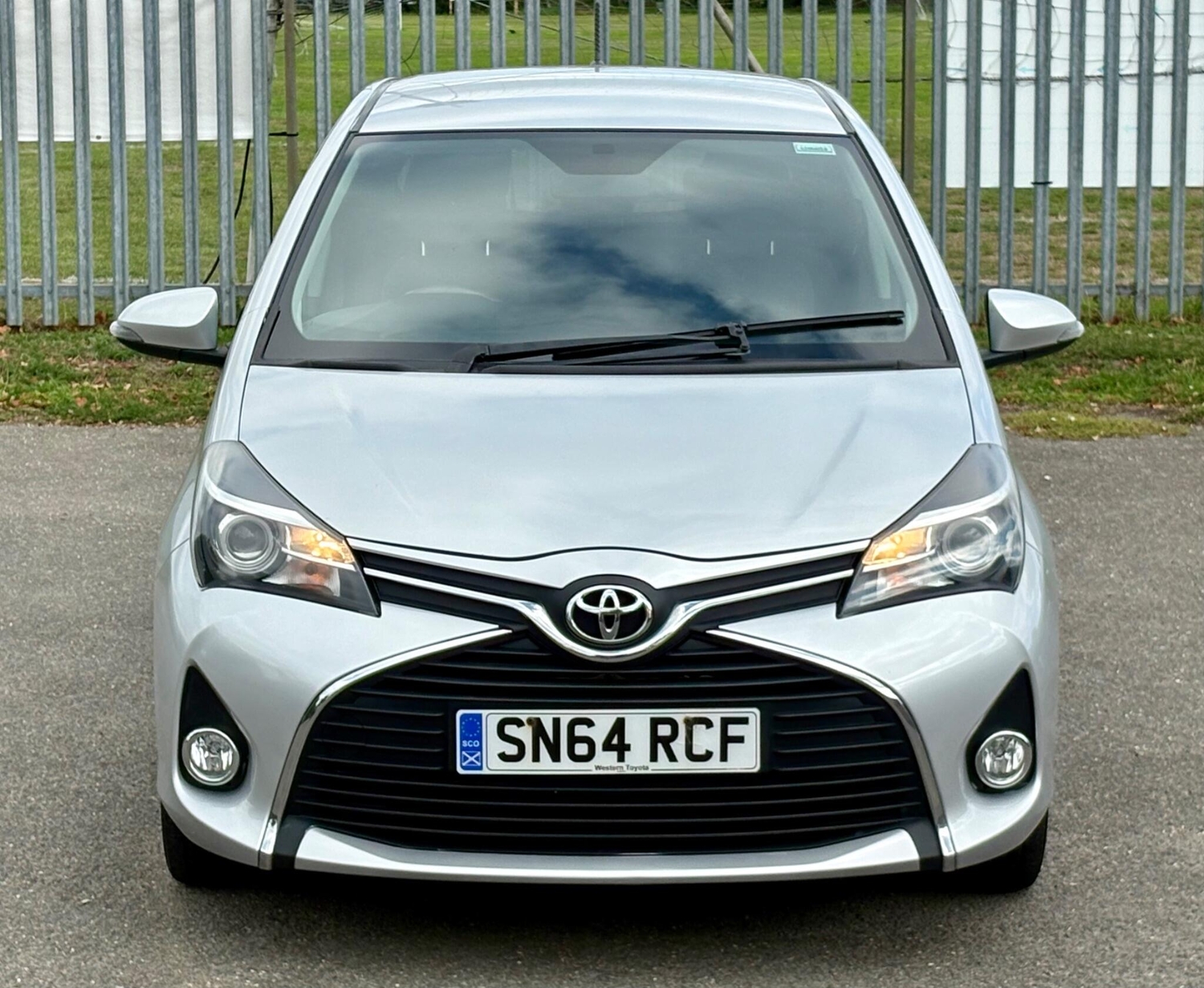[ berth ]Toyota Yaris