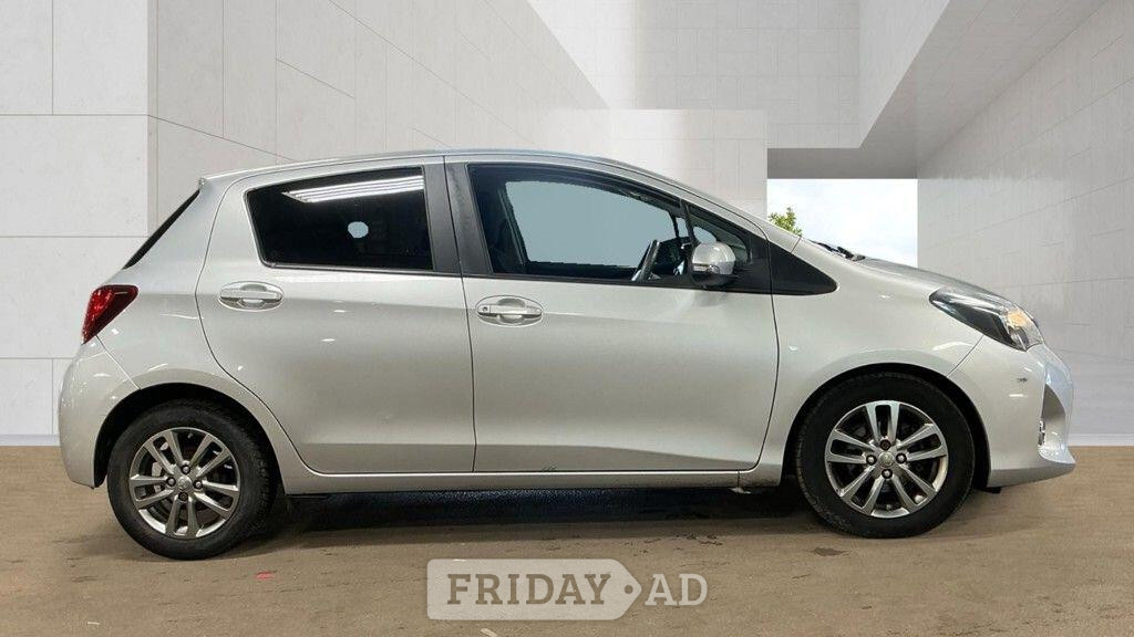 Toyota Yaris 2014 - Cars
