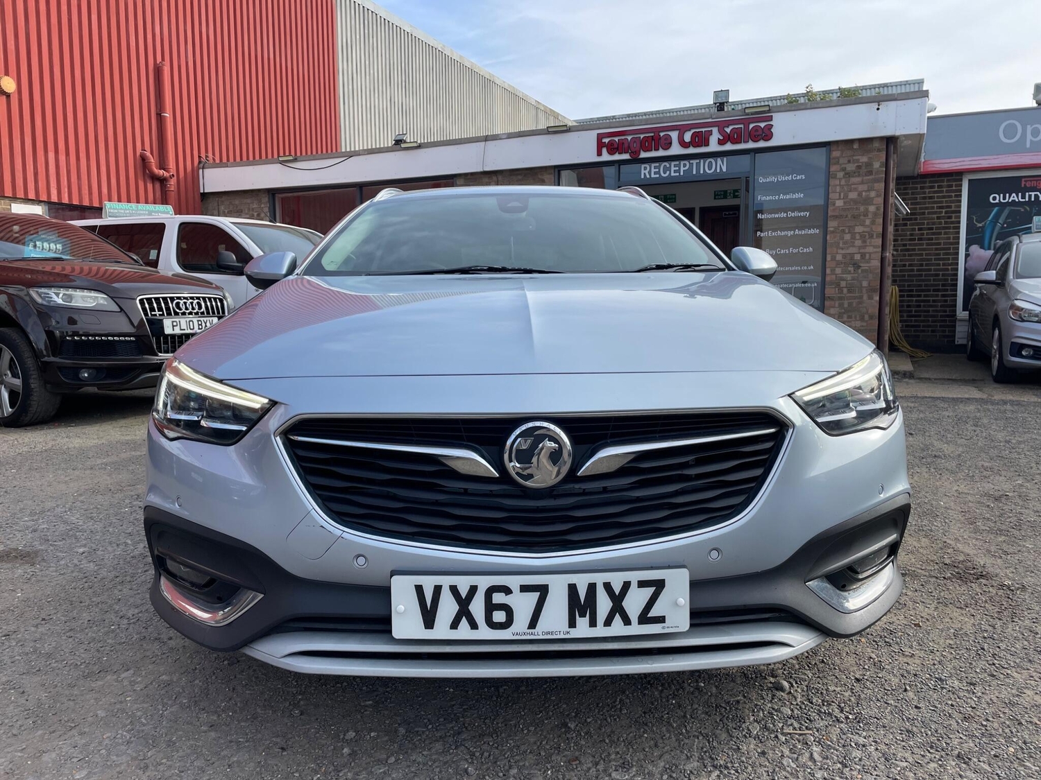 [ berth ]Vauxhall Insignia