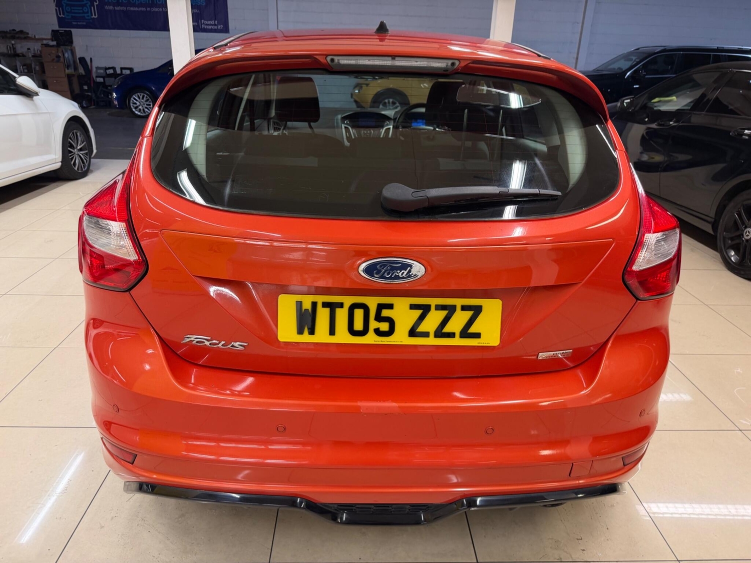 Ford Focus 2012 - Cars