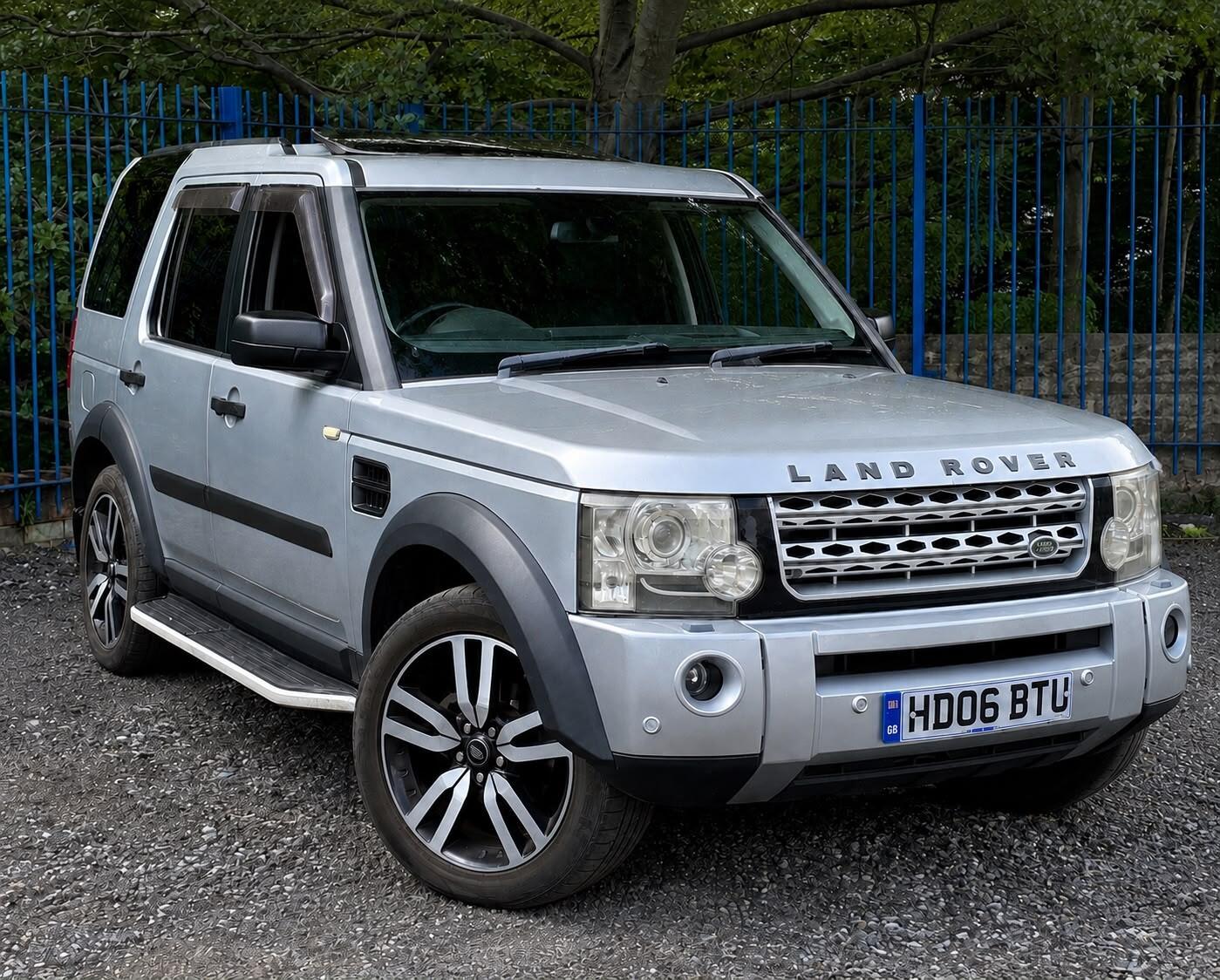 [ berth ]Land Rover Discovery 3