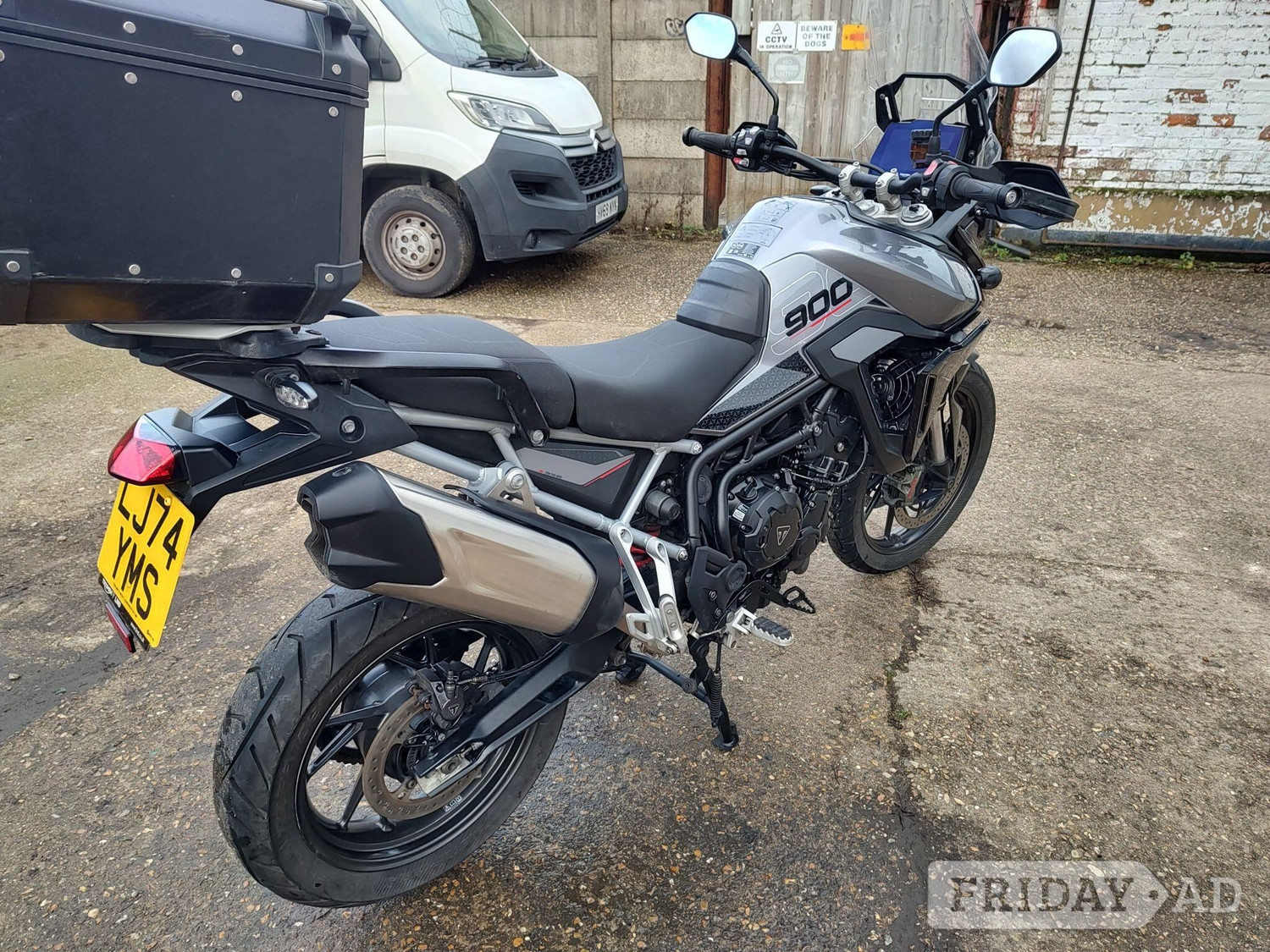 Triumph Tiger 2024 - Motorbikes, Scooters & Quads in Farnborough