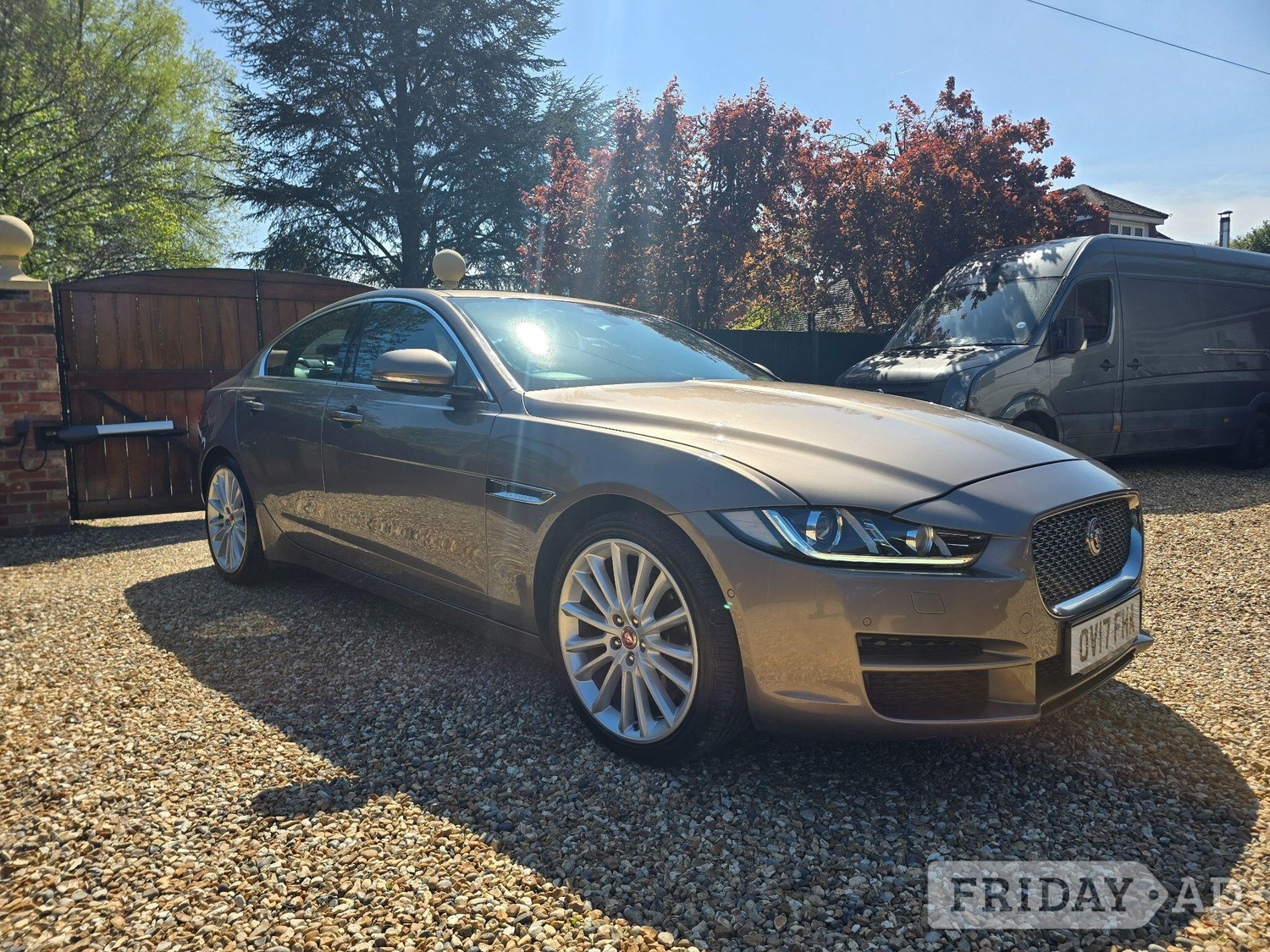 Jaguar XE 2017 in Aldershot