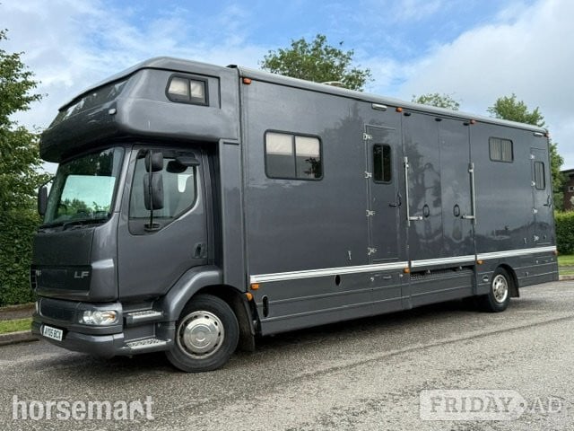 BROWNS TRANPORTER ELITE  DAF LF Horsebox in Banbury