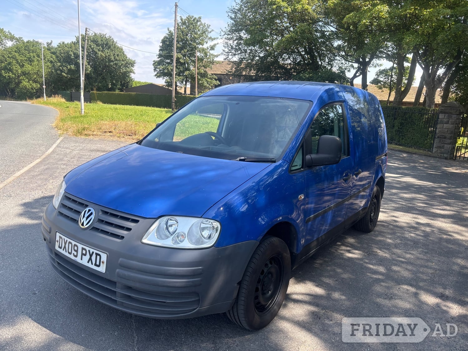 Volkswagen Caddy 2009 - Vans & Commercial Vehicles in Leeds