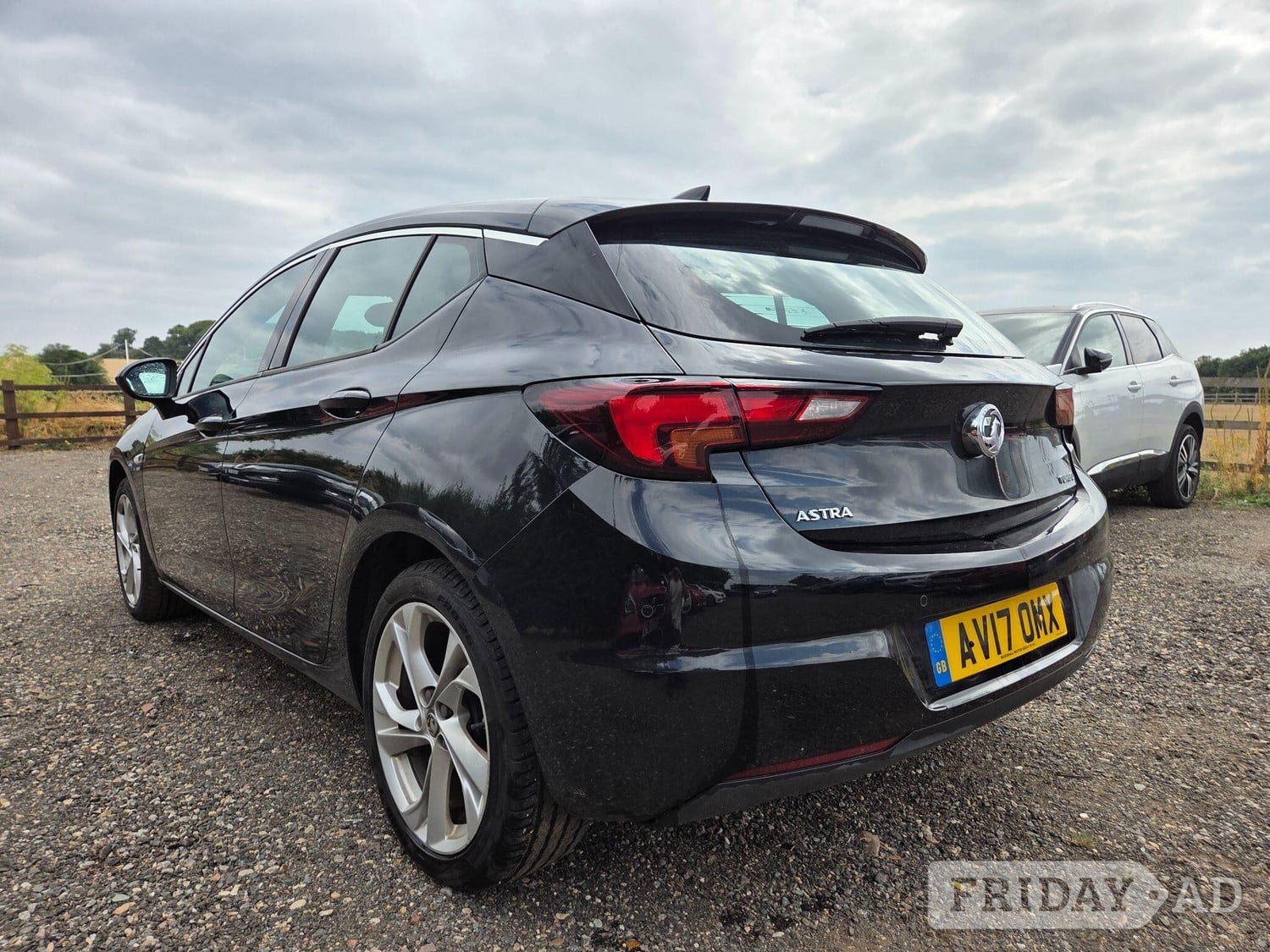 [ berth ]Vauxhall Astra