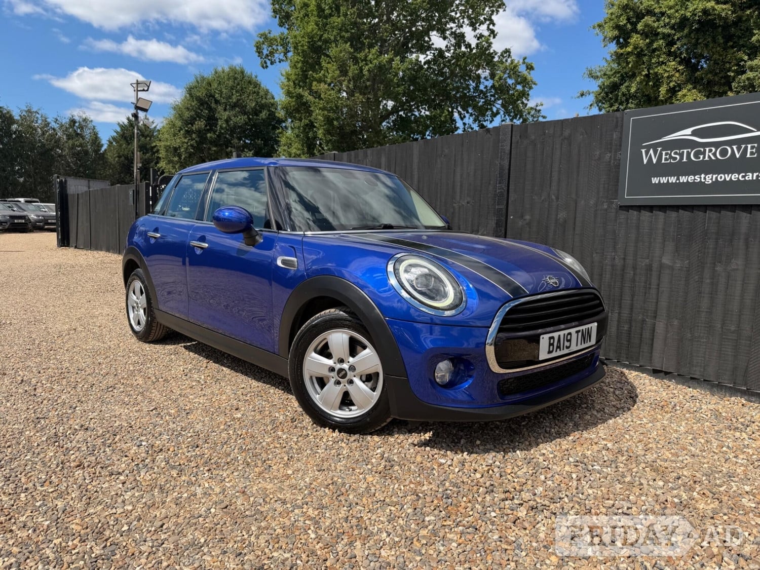 Mini Hatch 2019 in Addlestone