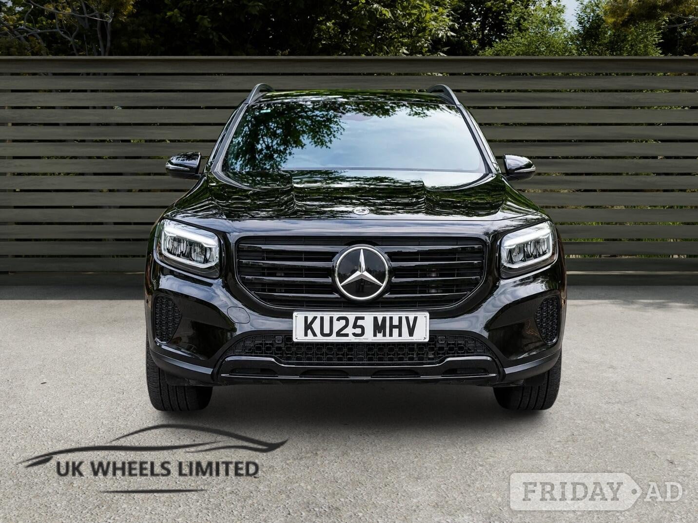 [ berth ]Mercedes-Benz GLB