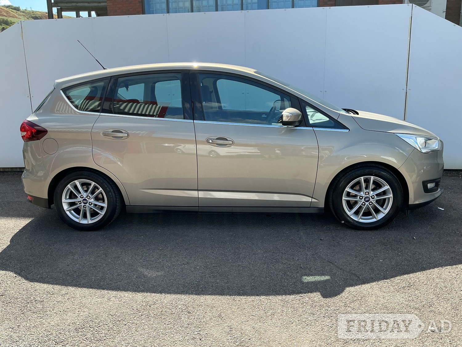 Ford C-MAX 2017 - Cars