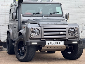 Land Rover Defender 90 2011