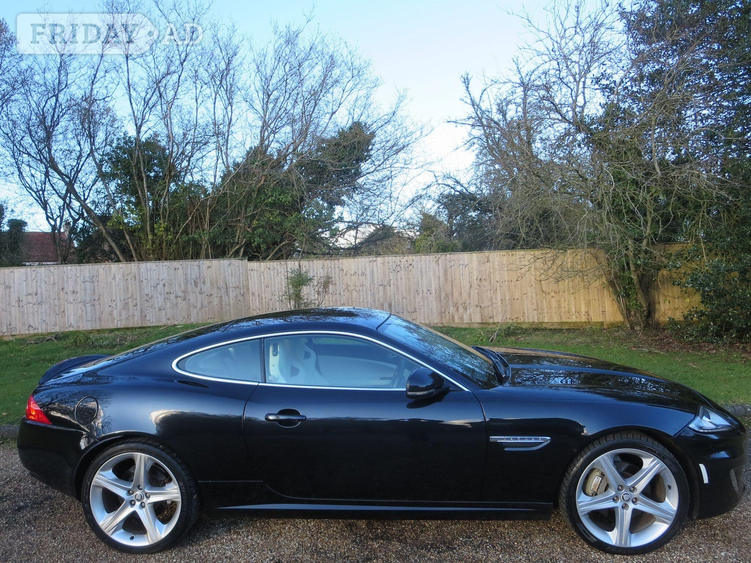 Jaguar XK 2011 in High Wycombe