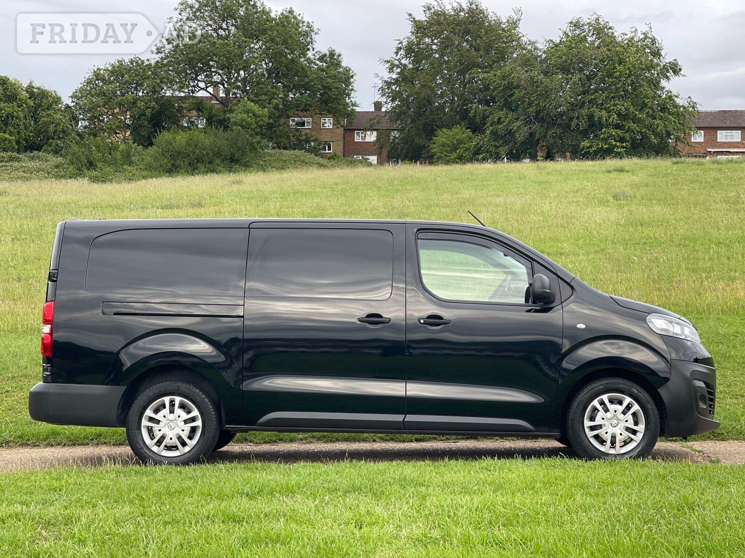 Vauxhall Vivaro 2021 - Vans & Commercial Vehicles in Hemel Hempstead