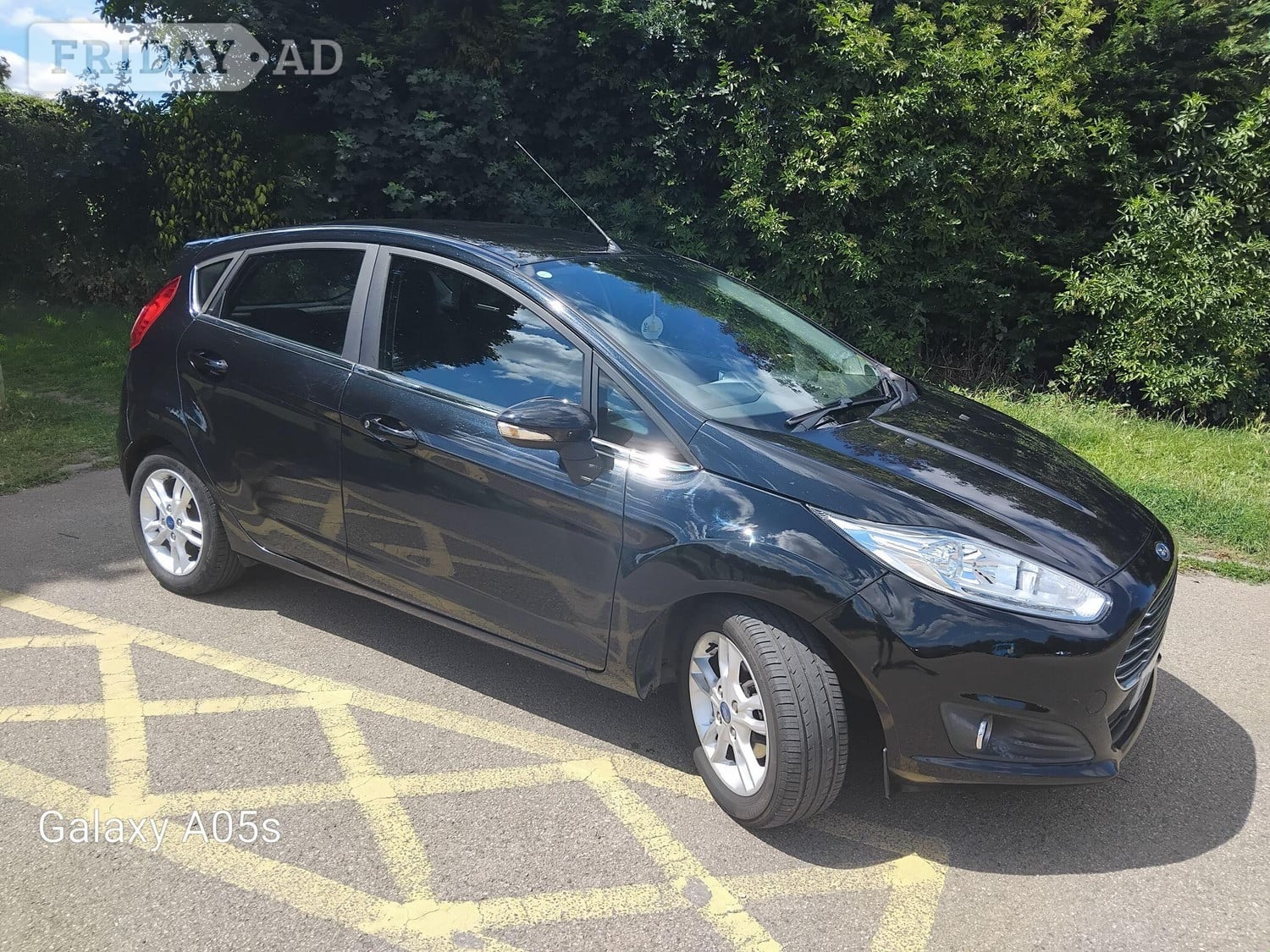 [ berth ]Ford Fiesta