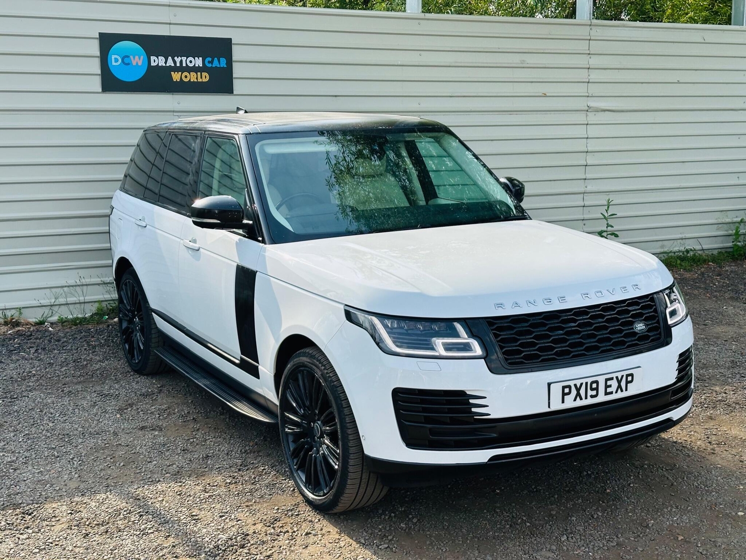 Land Rover Range Rover 2019 - Cars