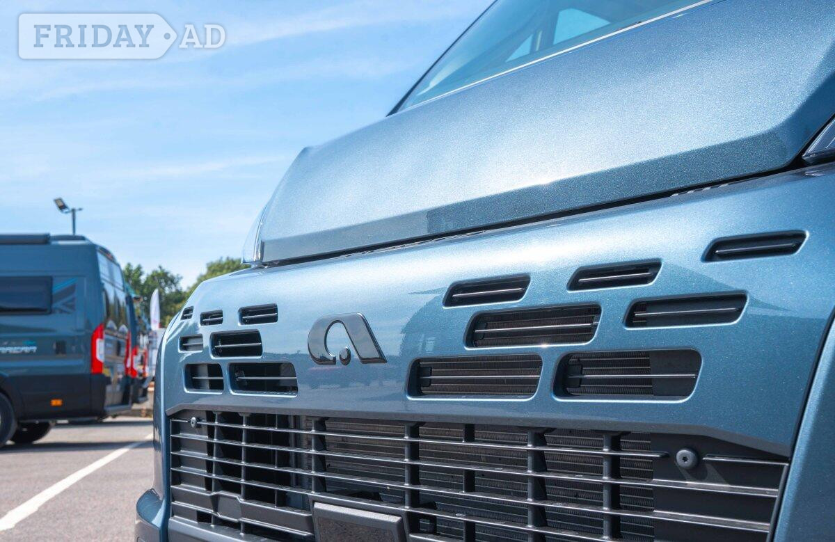 Adria Twin Sports 640 SLB 180BHP Auto Fiat 180BHP 2025 for sale - Motorhomes & Caravans