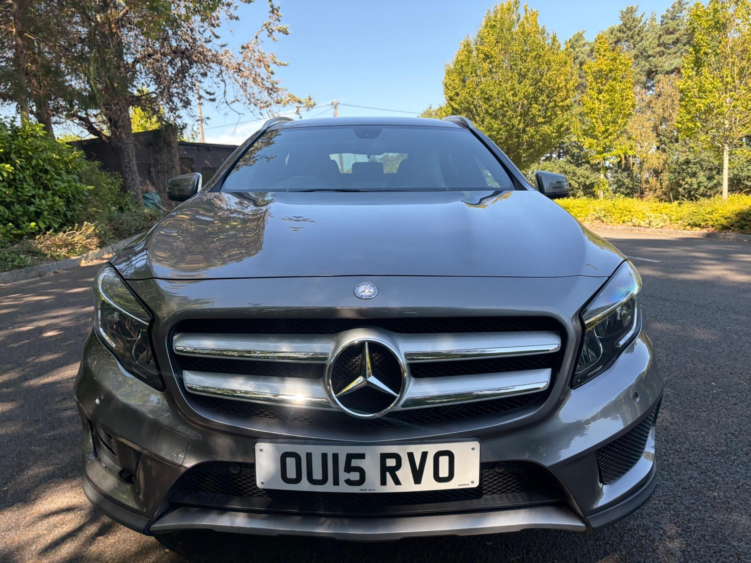 Mercedes-Benz GLA 2015 - Cars