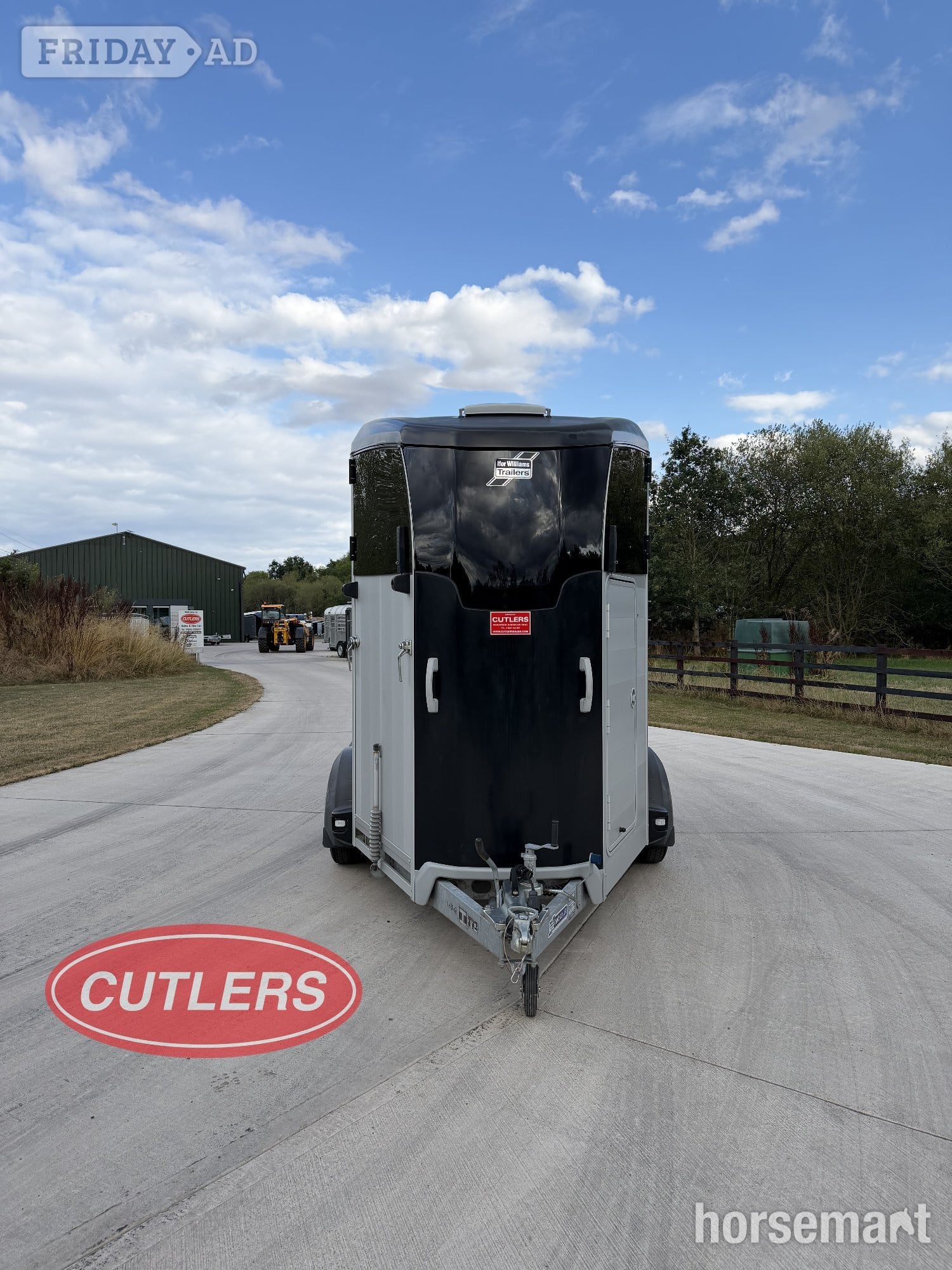 [ berth ]Ifor Williams HBX506