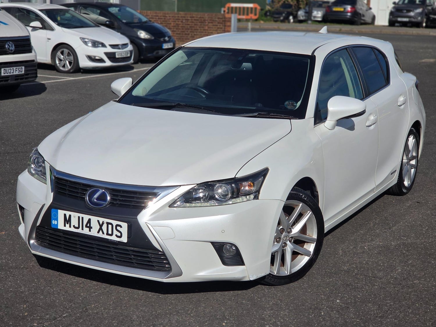 Lexus CT Slough