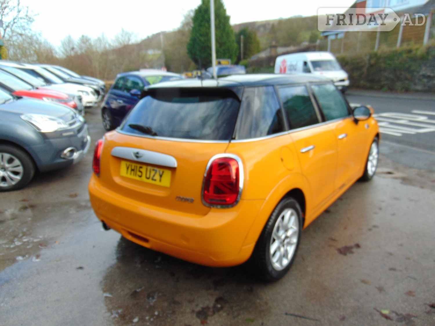 Mini Hatch 2015 - Cars in Keighley